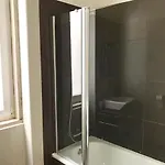 Luxury Part Of The - Modern With Airconditioning - Near Subway *
