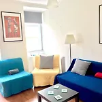 Luxury Part Of The - Modern With Airconditioning - Near Subway Lisbon